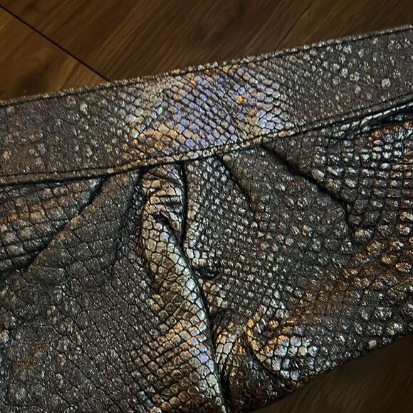Lauren Merkin Clutch Bag - Beautiful with Dust Bag Metallic Clutch - Picture 4 of 7